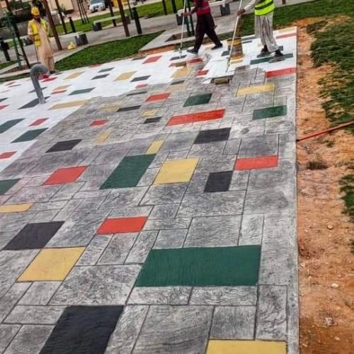 الصور الخرسانية المطبوعة